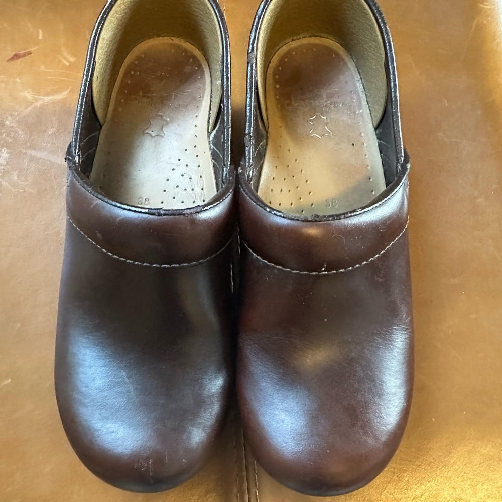 Dansko Professional Brown Clog - EU 38